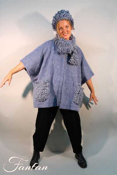 Kontessa Hat loop knitting denim