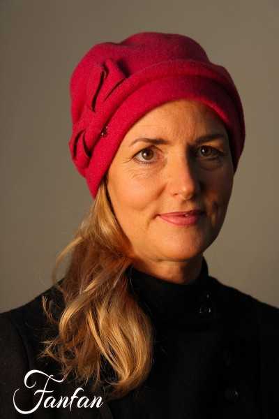 Willi Chapeau Bari framboise avec noeud