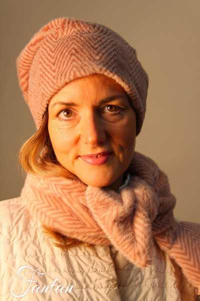 Kontessa Echarpe à chevrons rose Lolita 371