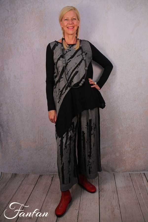 Mara Gibbucci Top gris à imprimé 52-79