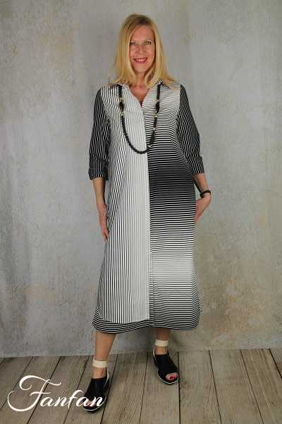 Elemente Clemente Robe Kaiu White/Night