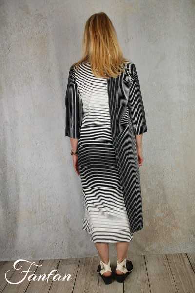 Elemente Clemente Robe Kaiu White/Night