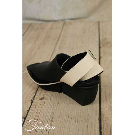 Trippen Sansale à talon bicolore Dual black and white 2