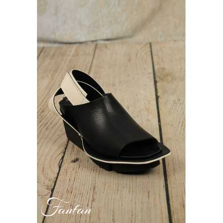 Trippen Sansale à talon bicolore Dual black and white 1