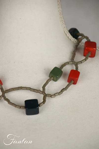 Fanny Fouks Collier ras-du-cou rouille, bleu, vert
