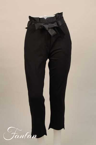 Poussière d'étole Pantalon noir fantaisie