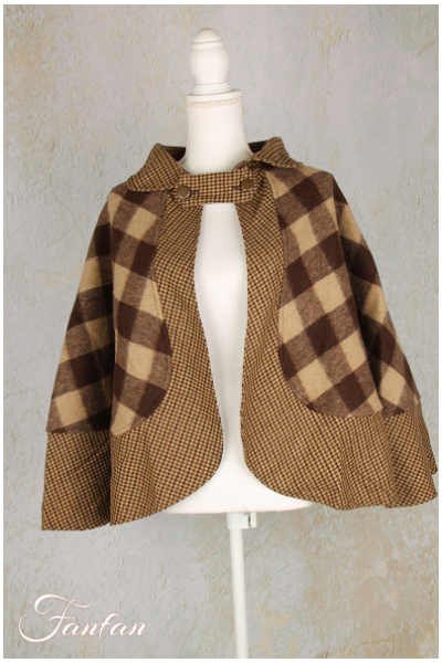 Les Ours Cape Hoya en Laine Carlaine