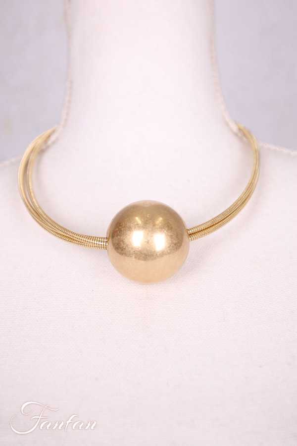 Collier ras du cou double cordon avec grosse boule or
