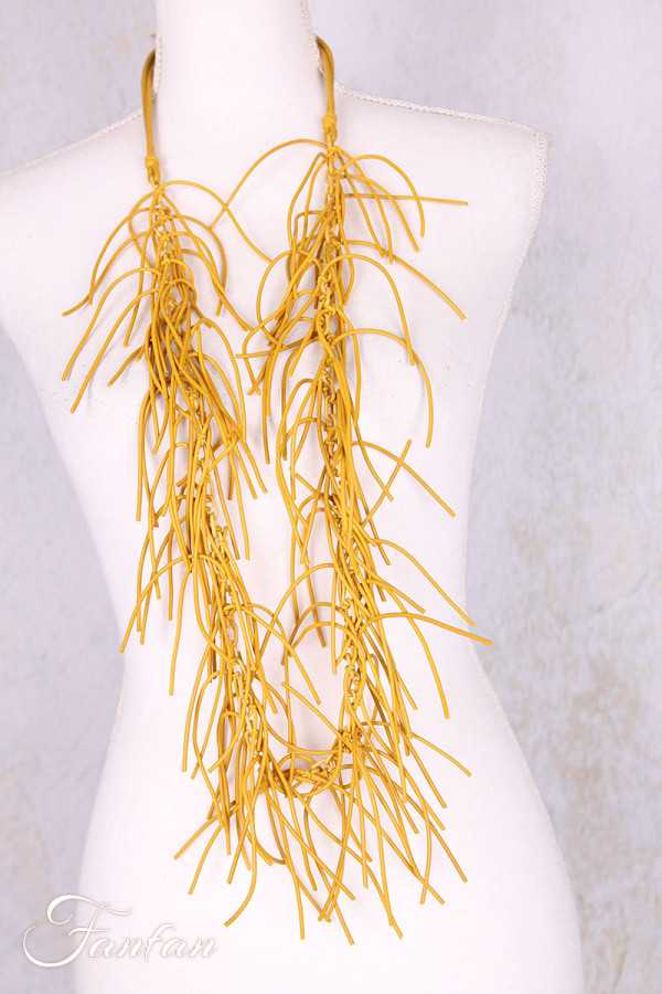 Collier sautoir fantaisie à franges jaune