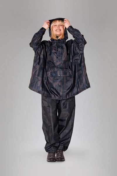 Back to Back Anorak – Rainkiss, black waterproof anorak made from recycled polyester