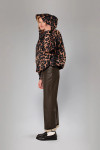 Anorak Dark Leopard – Rainkiss, anorak imperméable à motif léopard en polyester recyclé