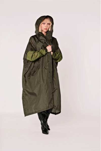 Herringbone Rain Coat – Rainkiss, waterproof green and black chevron raincoat made from recycled polyester