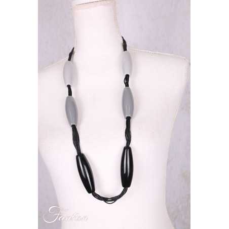 Collier sautoir à longues perles grises