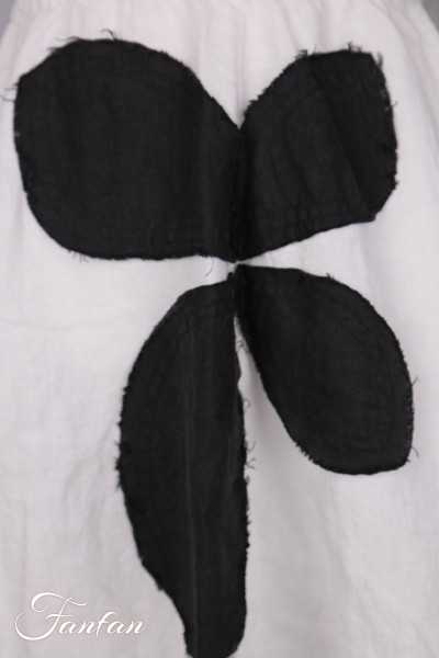 Grizas Jupe 4482-L532-151-17 blanc et noir