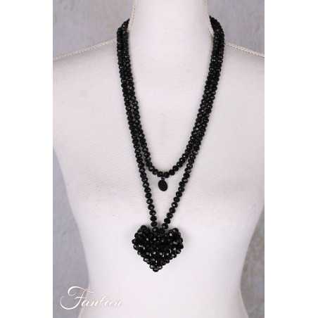 PLÜ-Plus la Vie collier long perles noir accross heart long 1536